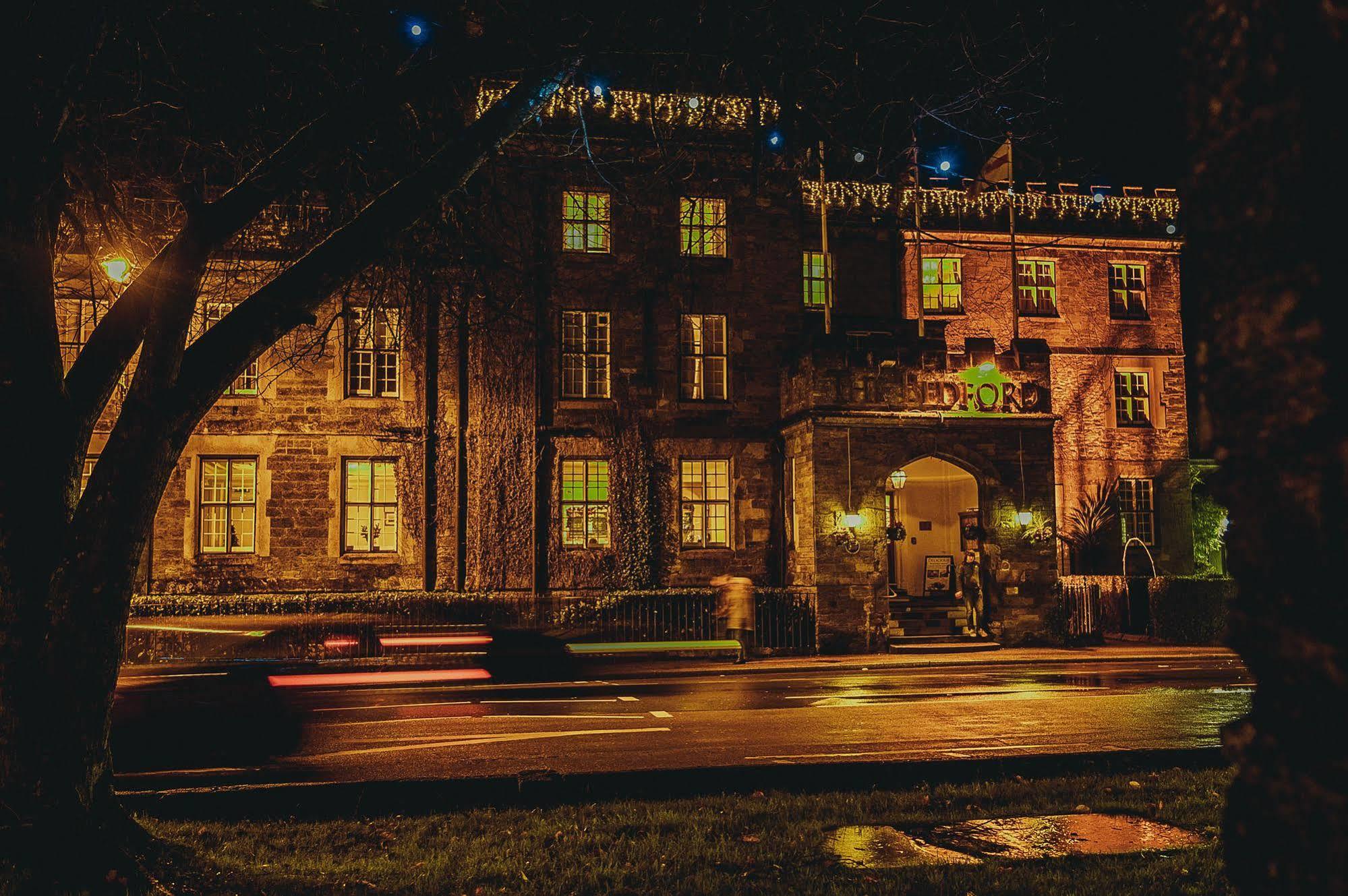 Bedford Hotel Tavistock  Kültér fotó