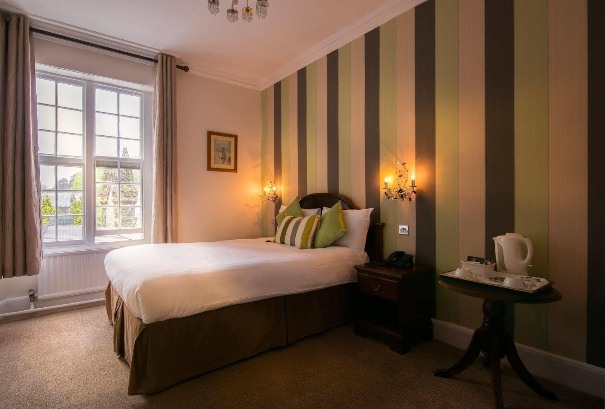 Bedford Hotel Tavistock  Kültér fotó